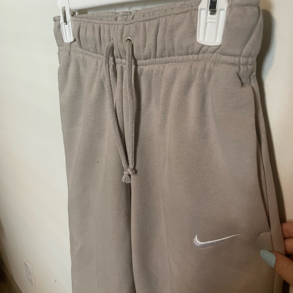 Tan Nike sweatpants